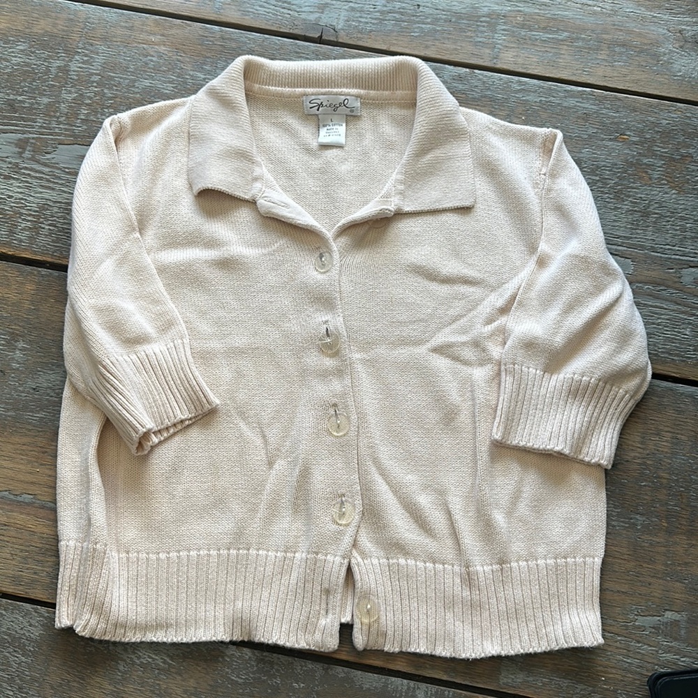 Beautiful cream short sleeve sweater